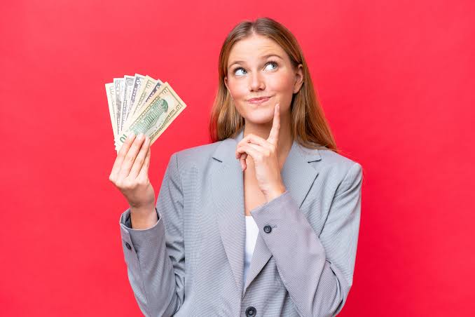¿Qué hacer con el efectivo que tu empresa no utilizará?